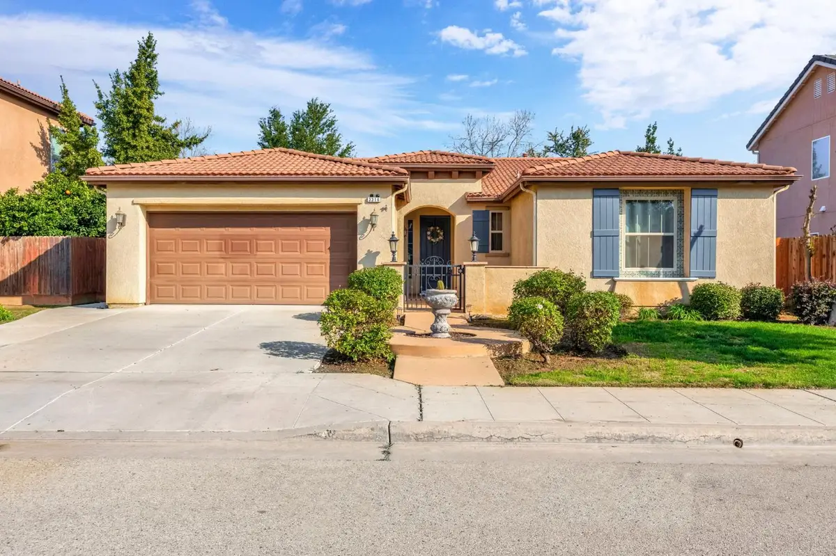 3316 N Leanna Avenue, Fresno, CA 93737 - #1