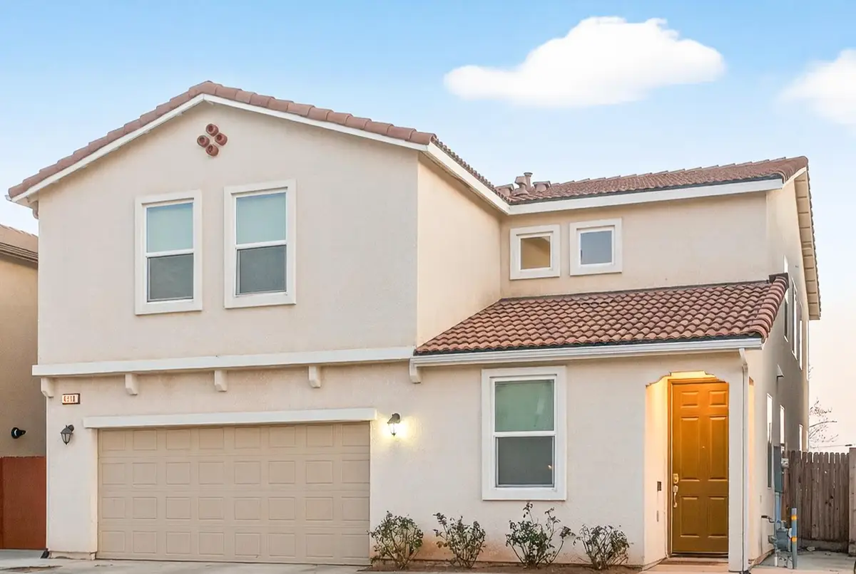 4910 E Alexander Ave, Fresno, CA 93725 - #1