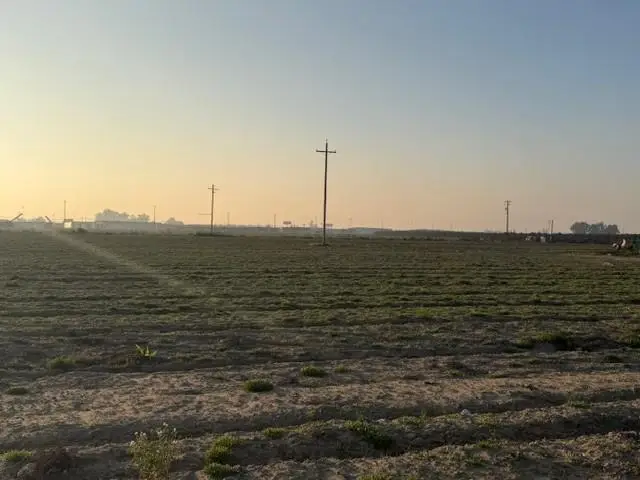 5747 S Clovis Avenue, Fresno, CA 93725 - #1