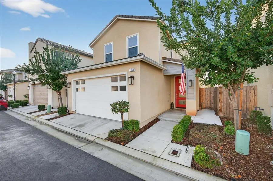 1956 Minarets Lane, Clovis, CA 93611 - Image #2