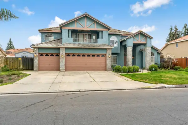 2411 E Salem Avenue, Fresno, CA 93720