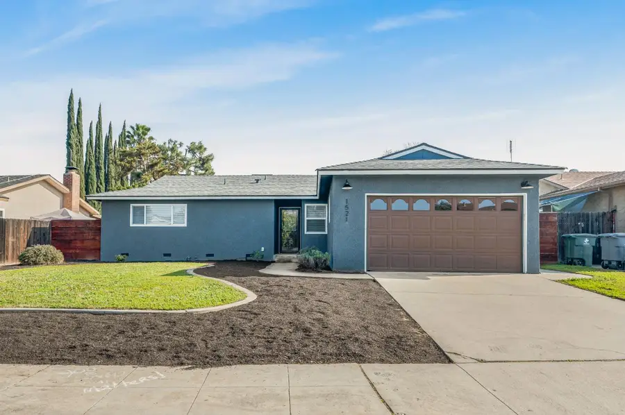 1521 Stanford Avenue, Clovis, CA 93611 - Image #2