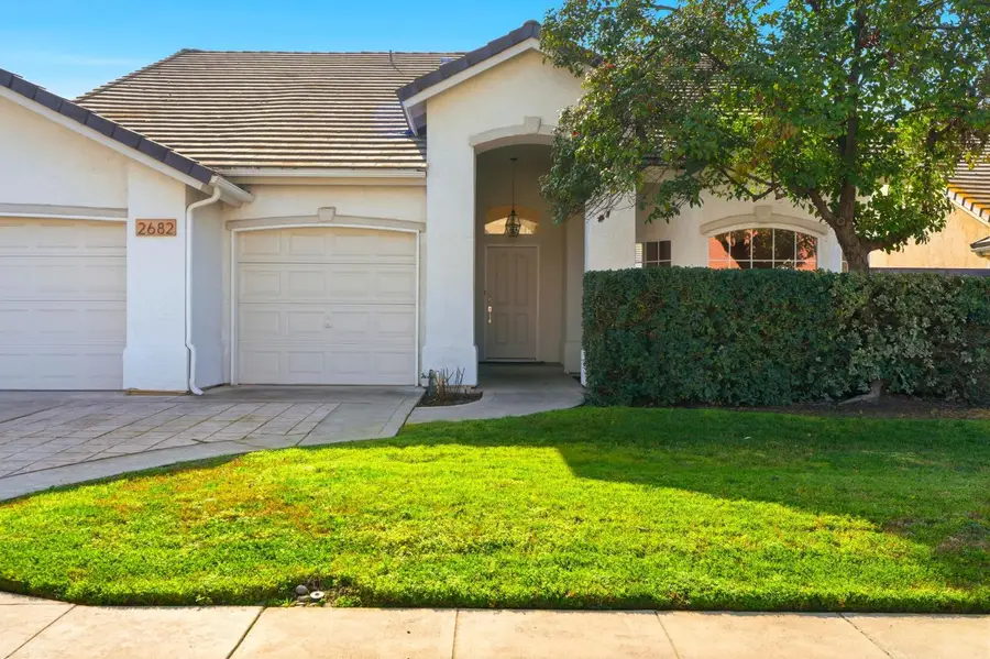 2682 Morris Avenue, Clovis, CA 93611 - Image #2