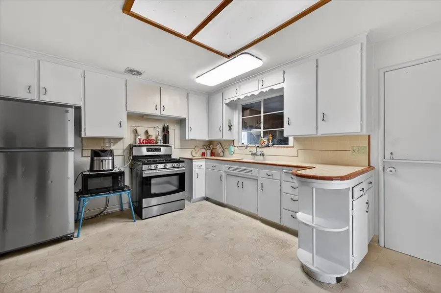 4137 E Cornell Avenue, Fresno, CA 93703 - #3