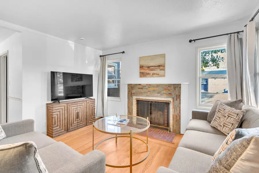 3623 E Lamona, Fresno, CA 93703 - #3