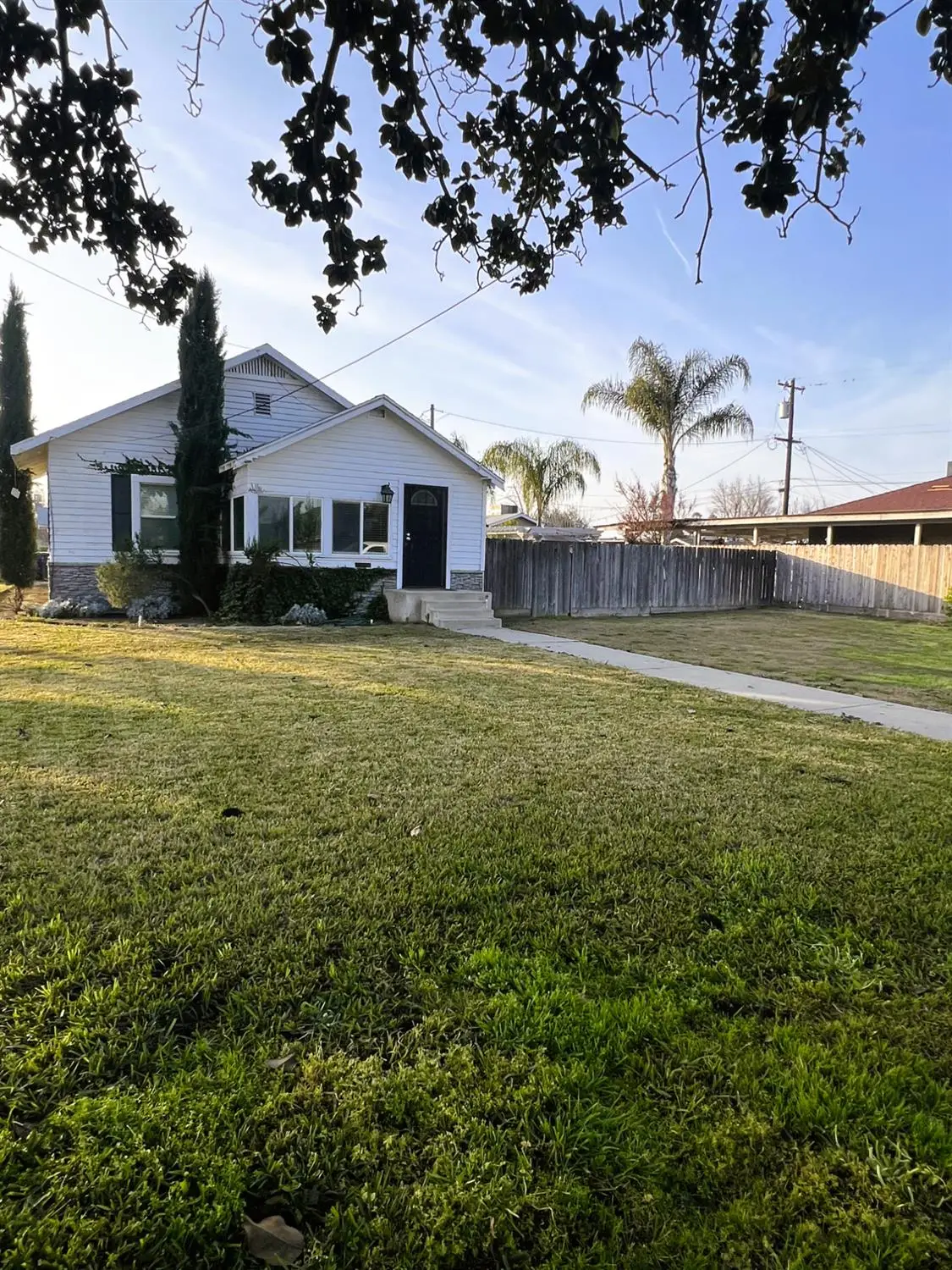 2001 12th Avenue, Kingsburg, CA 93631 - #1