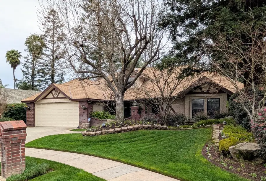 8448 N Bond Street, Fresno, CA 93720 - #2