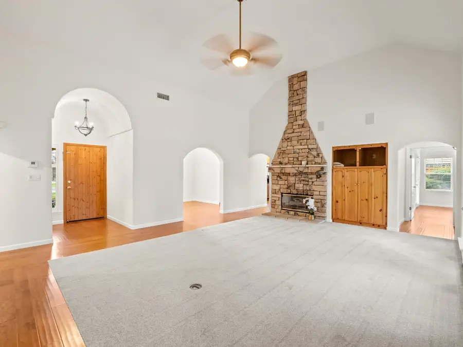 9073 N Whitehall Lane, Fresno, CA 93720 - #3