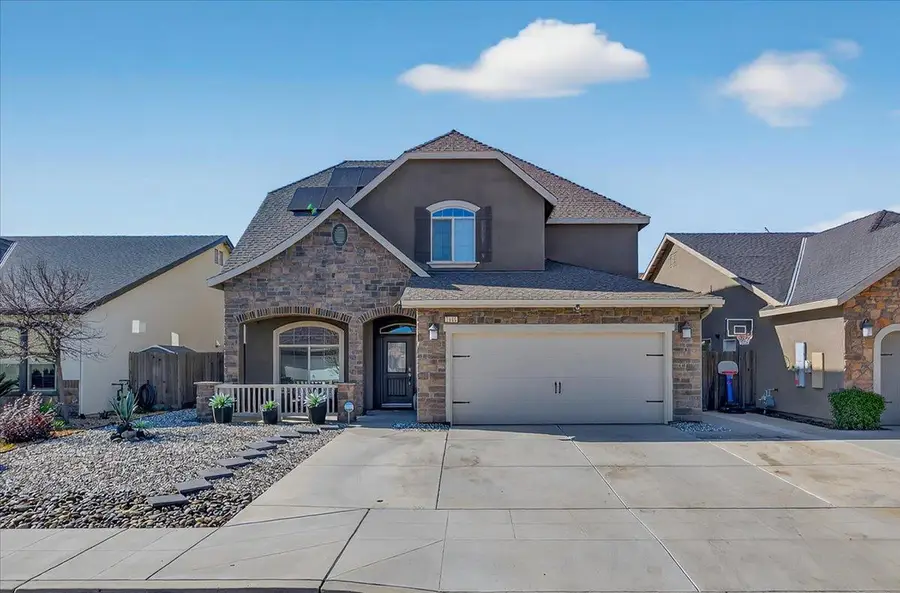 2148 La Canada, Clovis, CA 93619 - #2