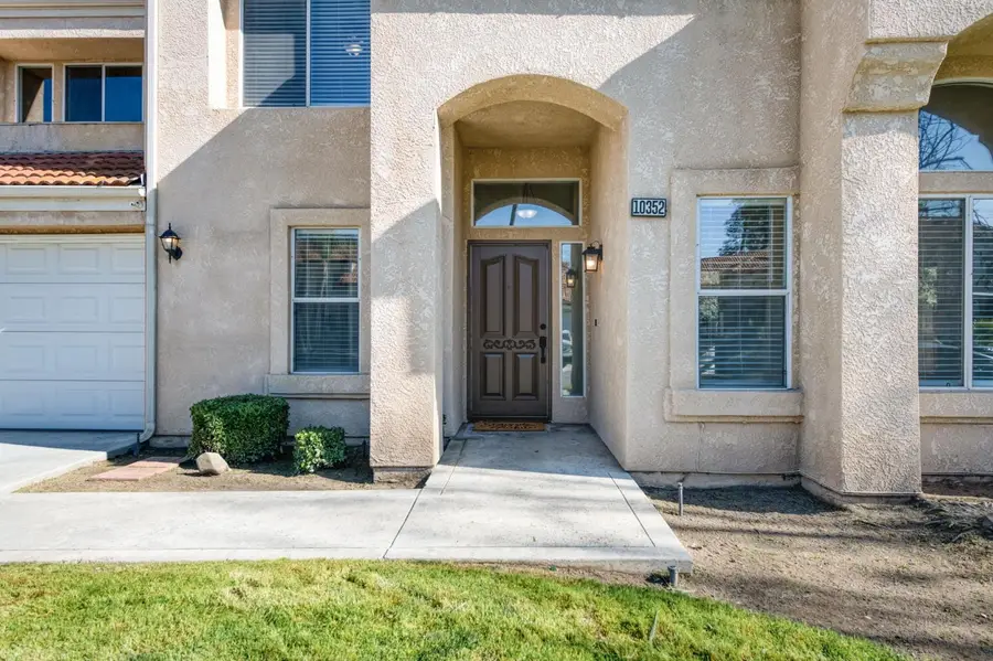 10352 N Doheny Drive, Fresno, CA 93730 - Image #2