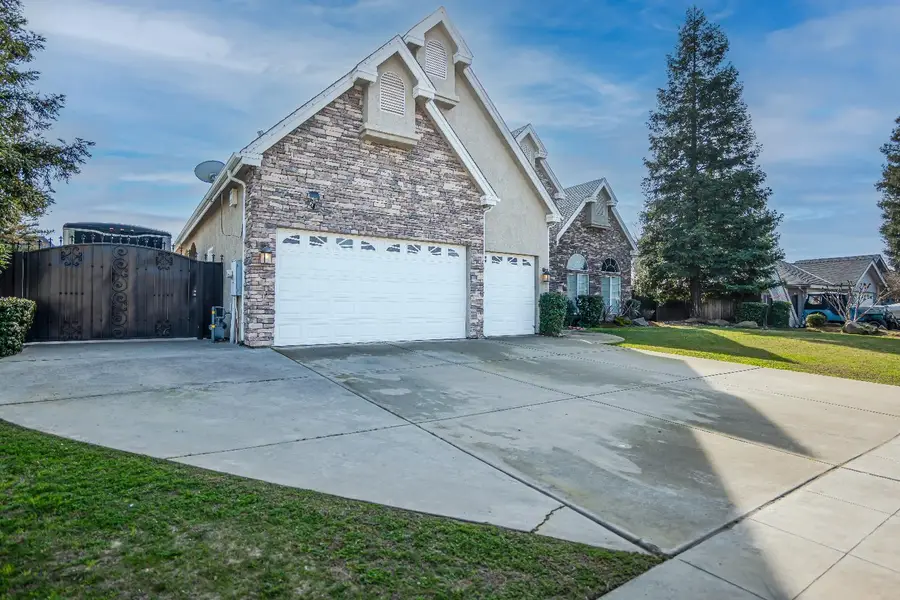 2506 Swift Avenue, Clovis, CA 93611 - #3