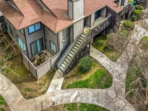 4860 E Lane Avenue #230, Fresno, CA 93727