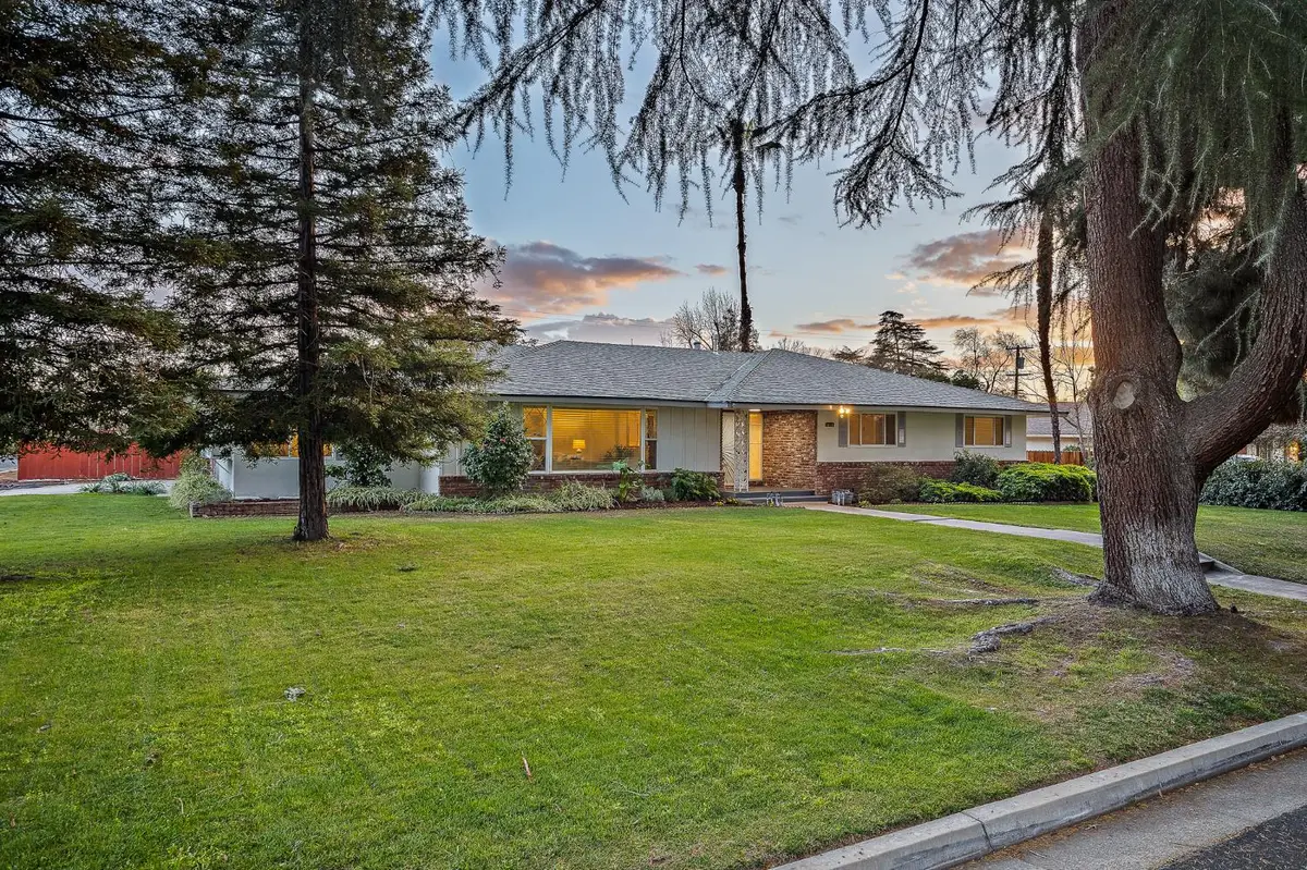 1619 W San Ramon Avenue, Fresno, CA 93711 - #1