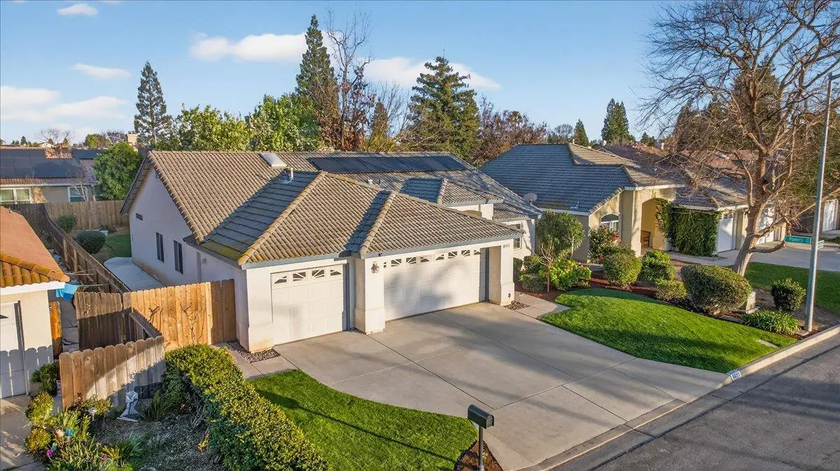 8652 N Sierra Vista Avenue, Fresno, CA 93720 - #1