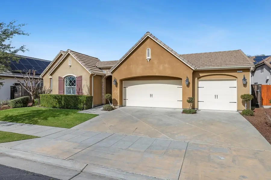 4095 Everglade Avenue, Clovis, CA 93619 - #2