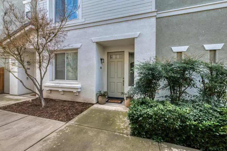 367 N Raphael Lane, Clovis, CA 93611 - #3