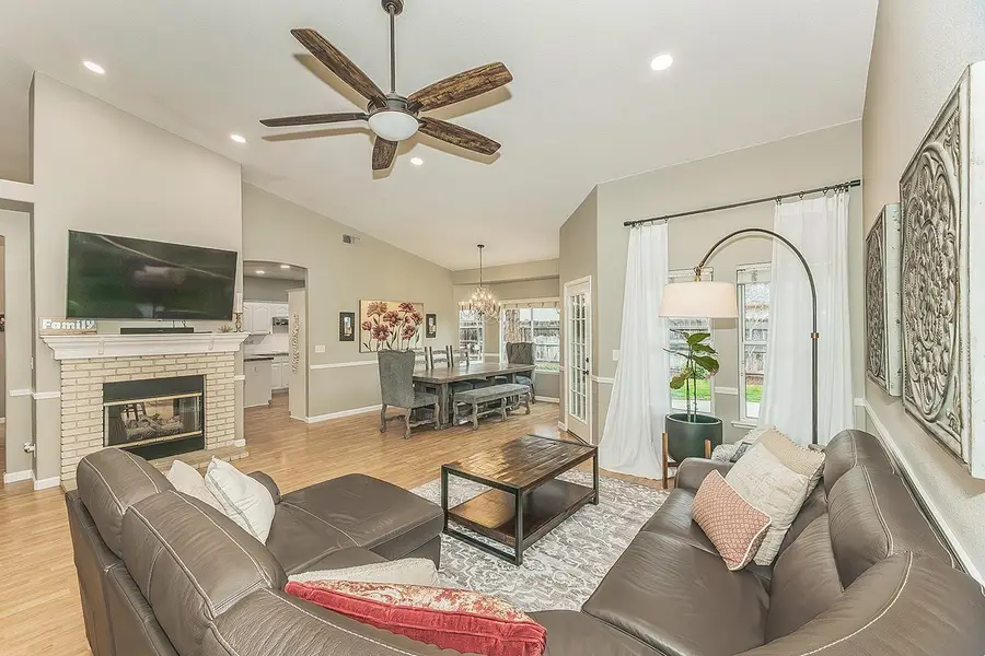 2646 E Lester Avenue, Fresno, CA 93720 - #3