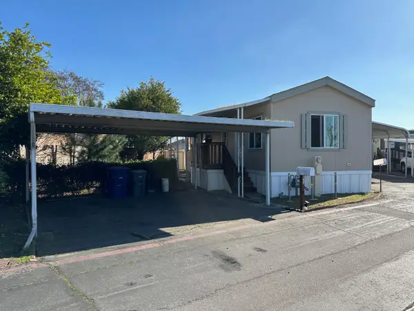 1724 Minnewawa Avenue #56, Clovis, CA 93612
