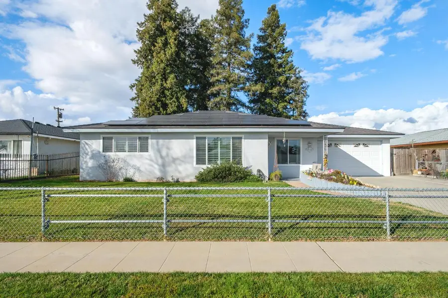 4342 W Dennett Avenue, Fresno, CA 93722 - #3