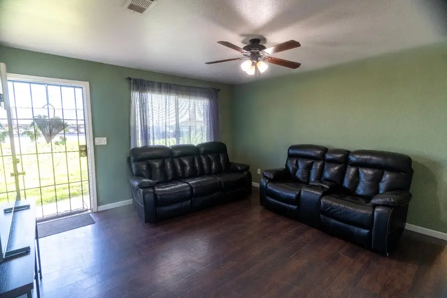 4212 Merritt Drive, Traver, CA 93673 - #3