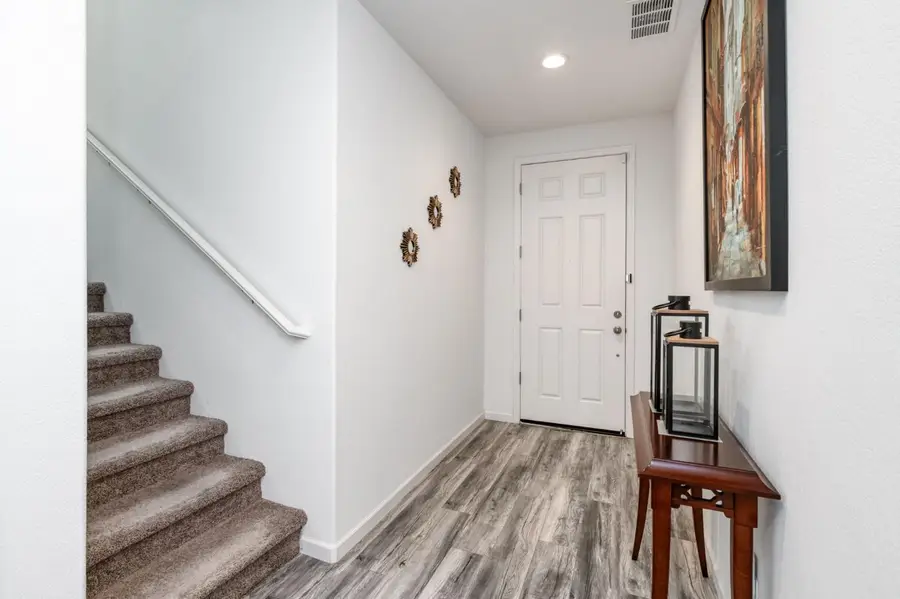 7099 N Shiraz Avenue, Fresno, CA 93722 - #3