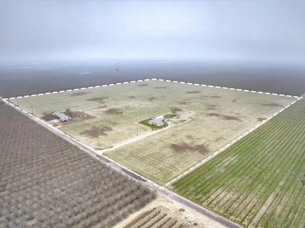 13370 S Bryan Avenue, Caruthers, CA 93609