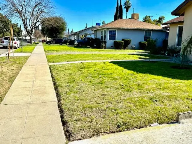 1025 W Griffith Avenue, Fresno, CA 93705 - #3