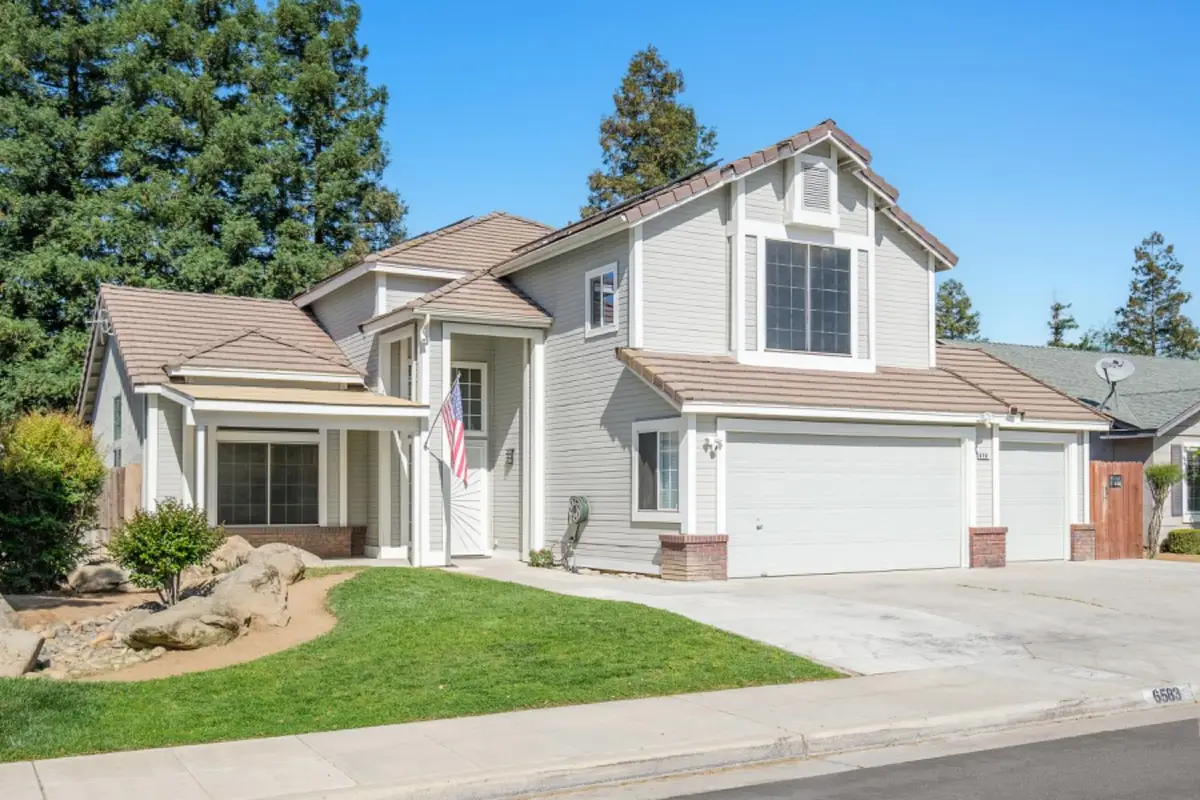 6583 N State Avenue, Fresno, CA 93722 - #1