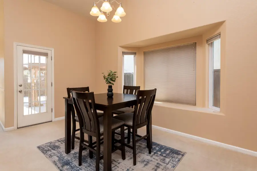 6525 E Raco Avenue, Fresno, CA 93727 - #3