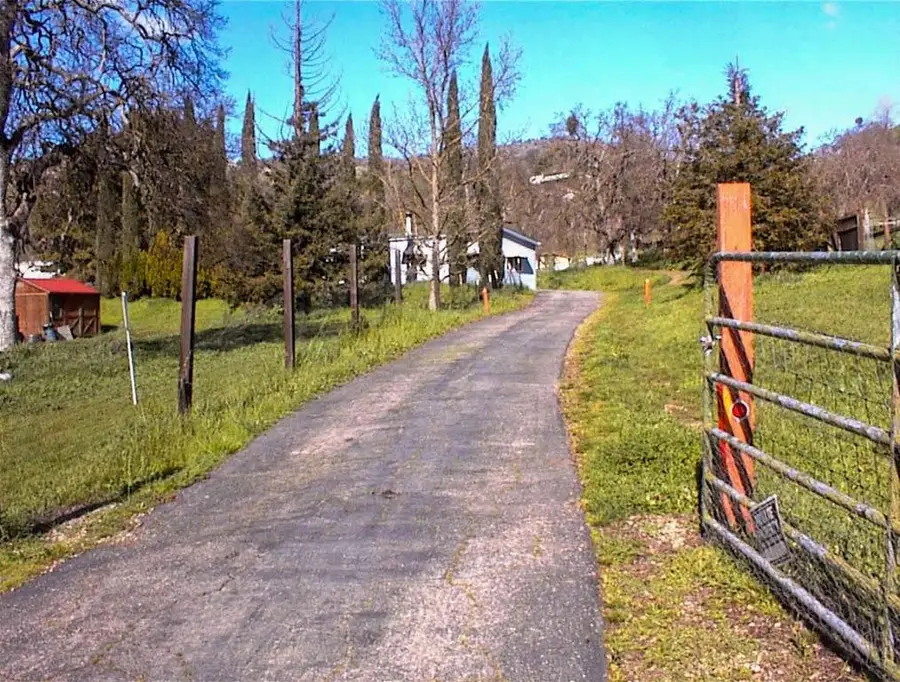 37314 Mistletoe Road, Yokuts Valley, CA 93675 - #2