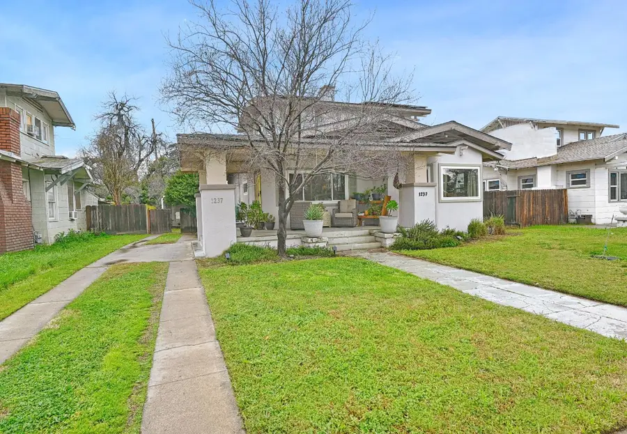 1237 N Adoline Avenue, Fresno, CA 93728 - #2
