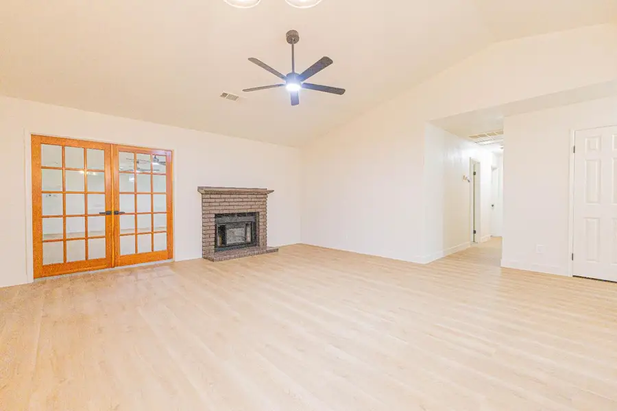 715 Rosehill Drive, Chowchilla, CA 93610 - #2