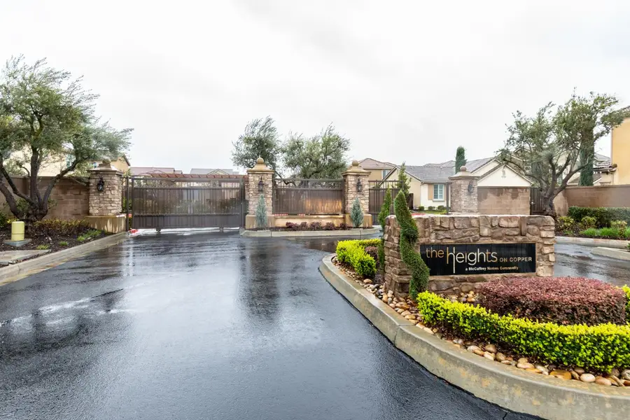 2037 E Christensen Drive, Fresno, CA 93730 - #3