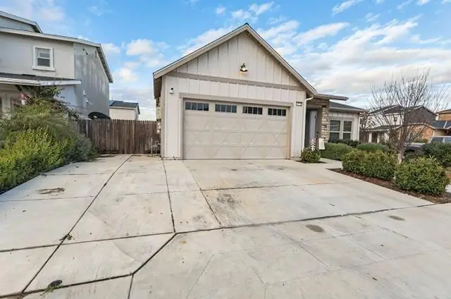 6978 E Fedora Avenue, Fresno, CA 93727 - #3