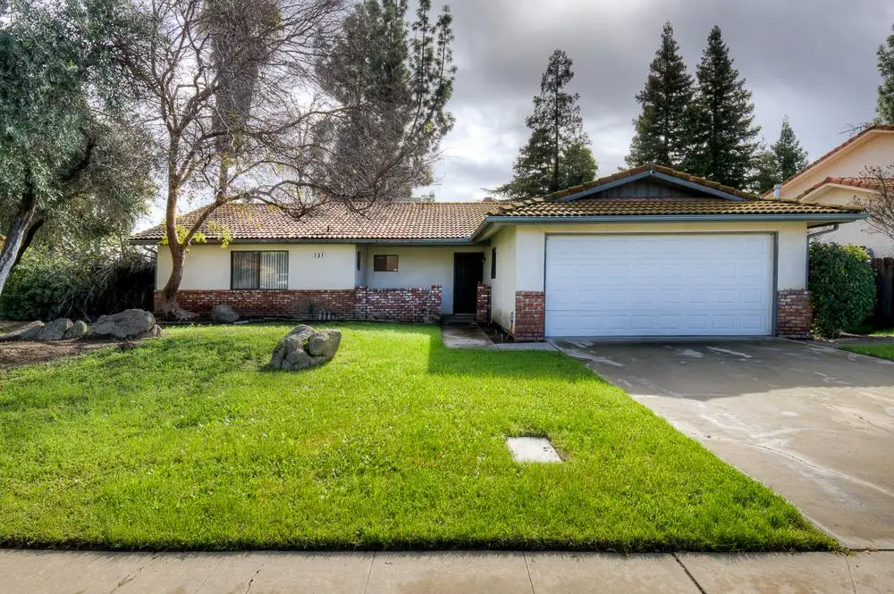 131 N Terry Avenue, Clovis, CA 93612 - #1