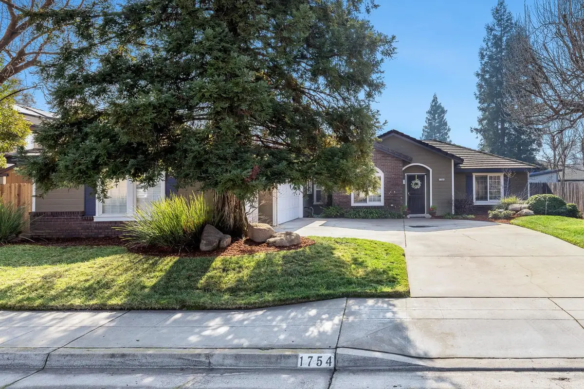 1754 Decatur Avenue, Clovis, CA 93611 - #1
