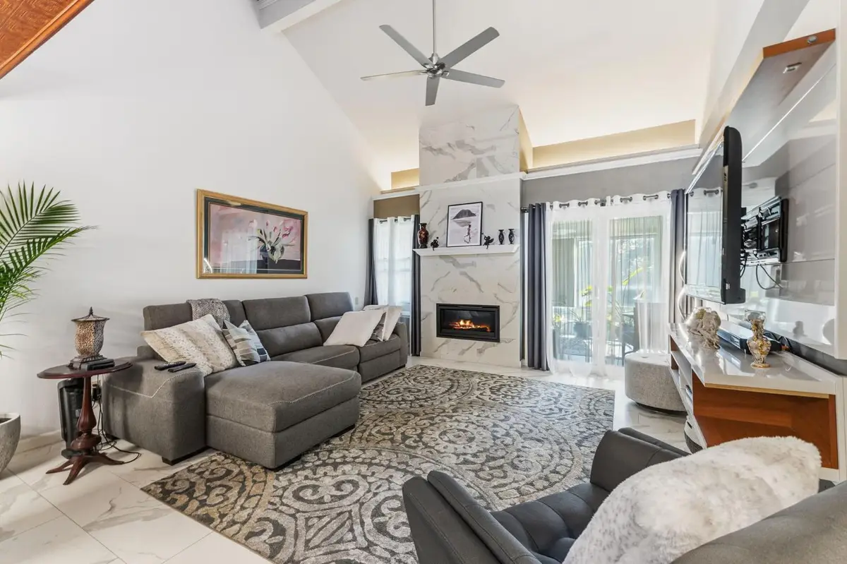 474 E Alluvial Avenue #181, Fresno, CA 93720 - #1