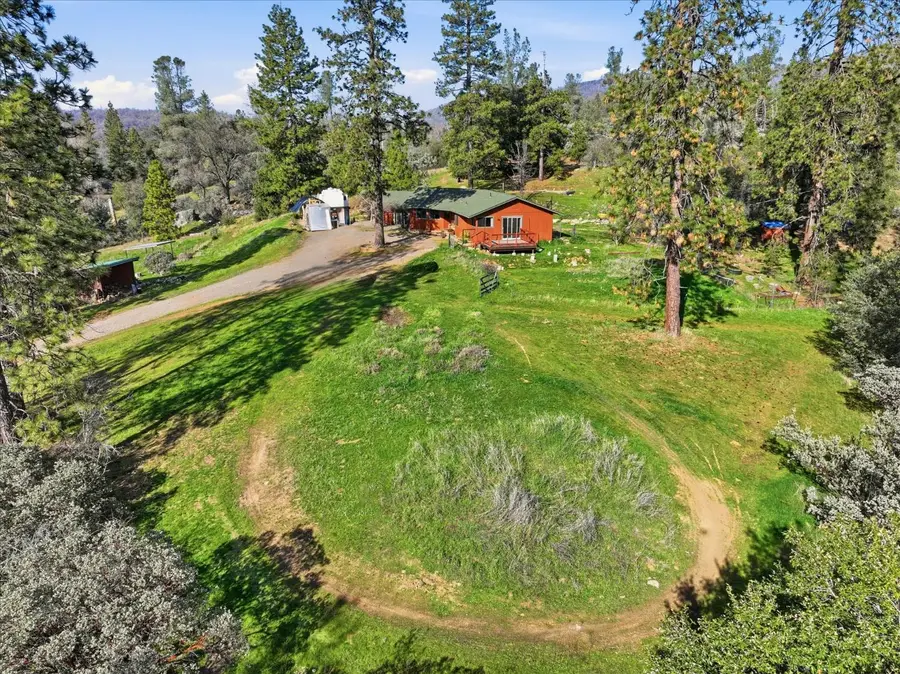 3868 Pinecrest Drive, Mariposa, CA 95338 - #2