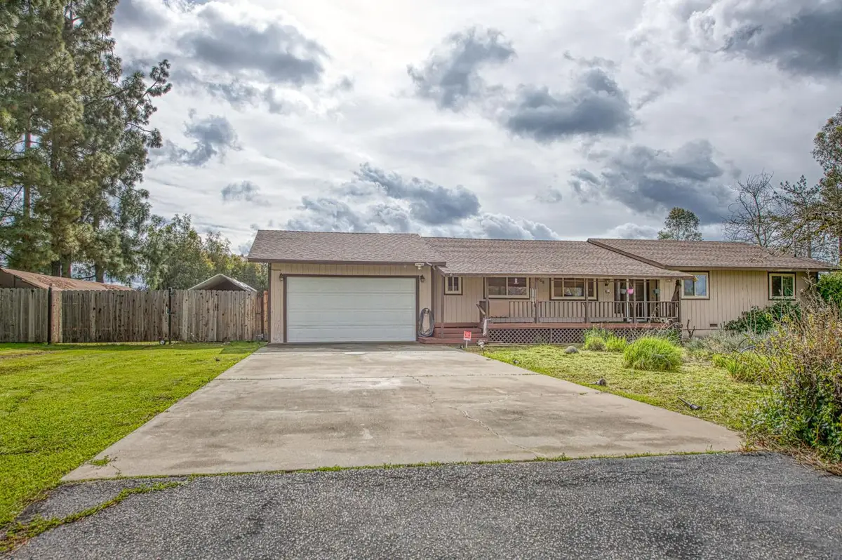 25268 Avenue 18 1/2, Madera, CA 93638 - #1