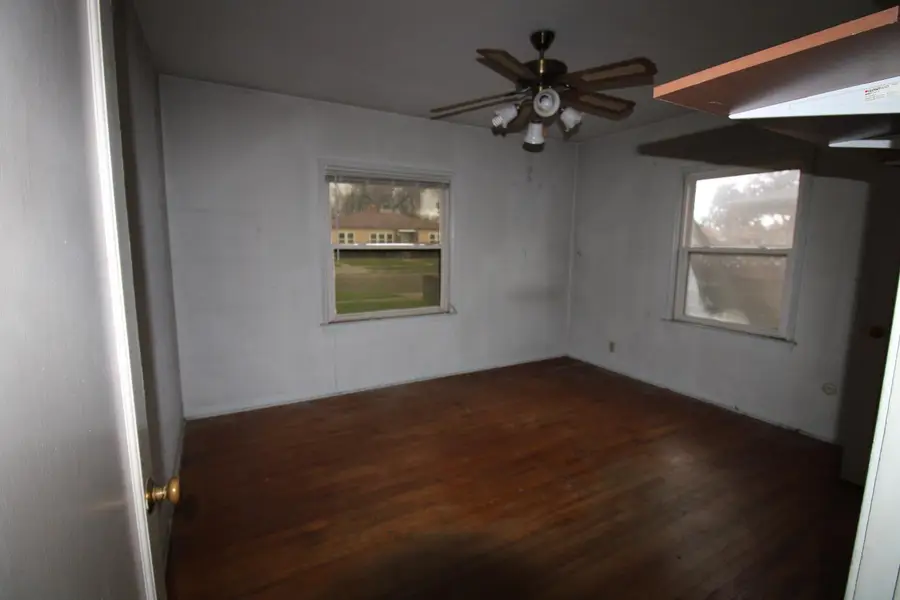 2425 E Brown Avenue, Fresno, CA 93703 - #3