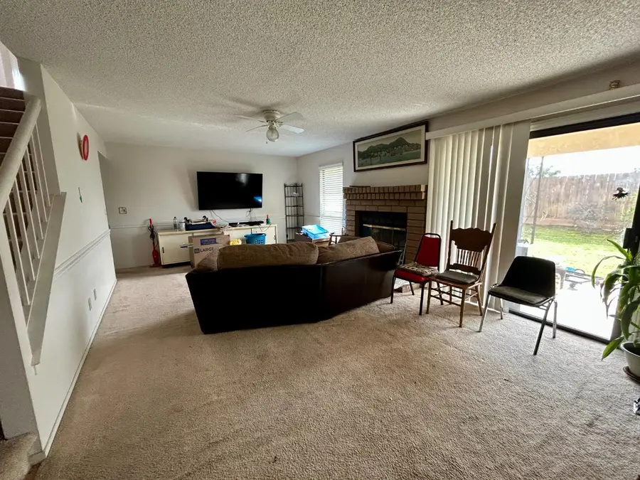 1771 E Pryor Drive S, Fresno, CA 93720 - #2