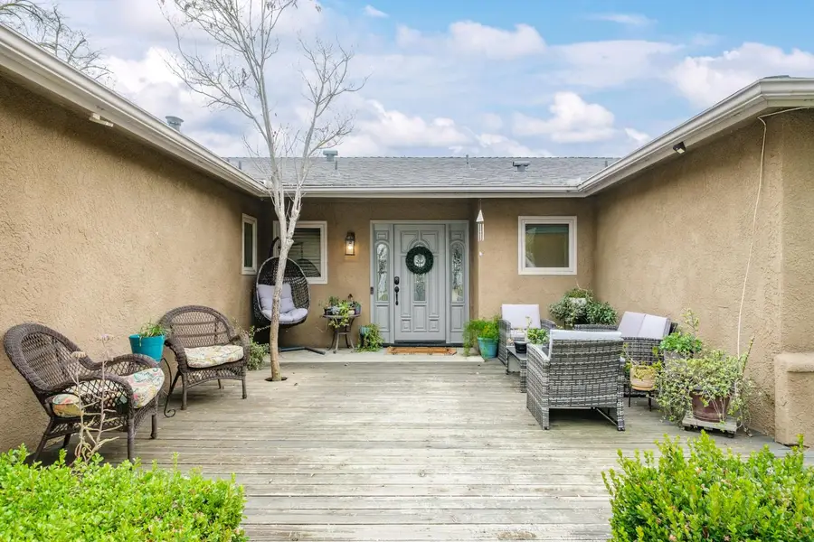 1637 W Los Altos Avenue, Fresno, CA 93711 - #3