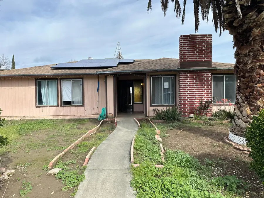 450 W Sacramento Street, Coalinga, CA 93210 - #2