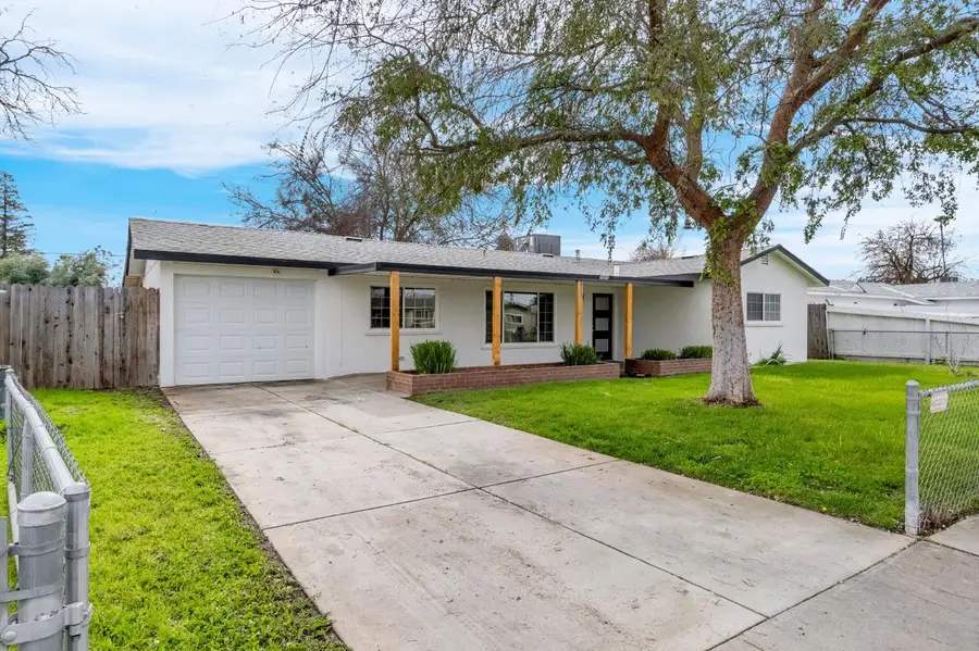 3685 W Cortland Avenue, Fresno, CA 93722 - #3