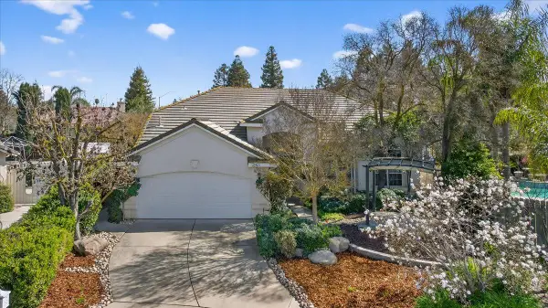 5461 W Everett Avenue, Fresno, CA 93722