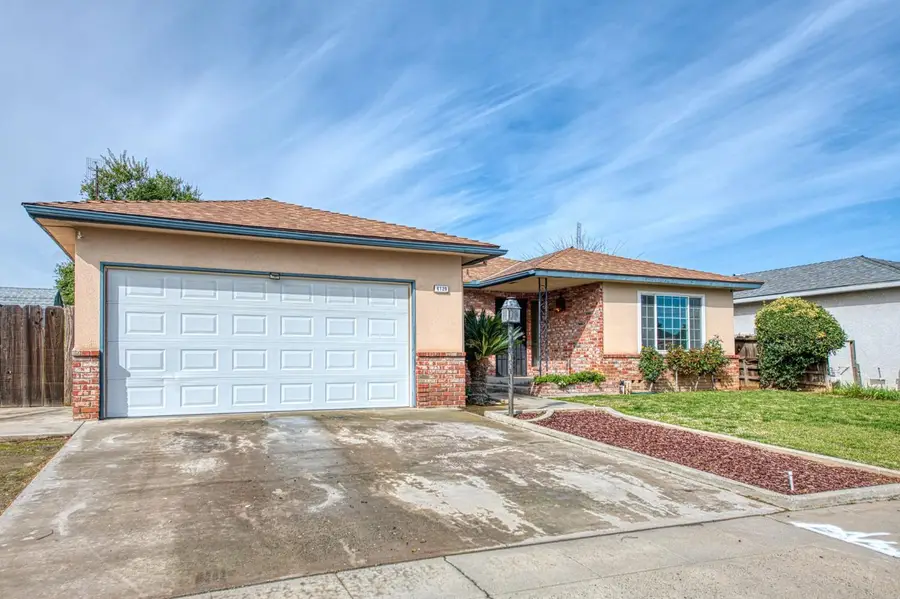 4129 N Ricewood Avenue, Fresno, CA 93705 - #2