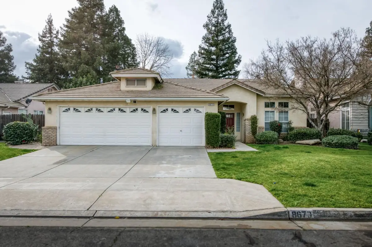 8679 N Whitney Avenue, Fresno, CA 93720 - #1