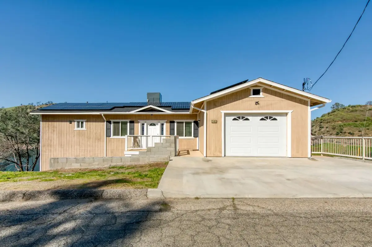 28053 Sky Harbour Road, Friant, CA 93626 - #1