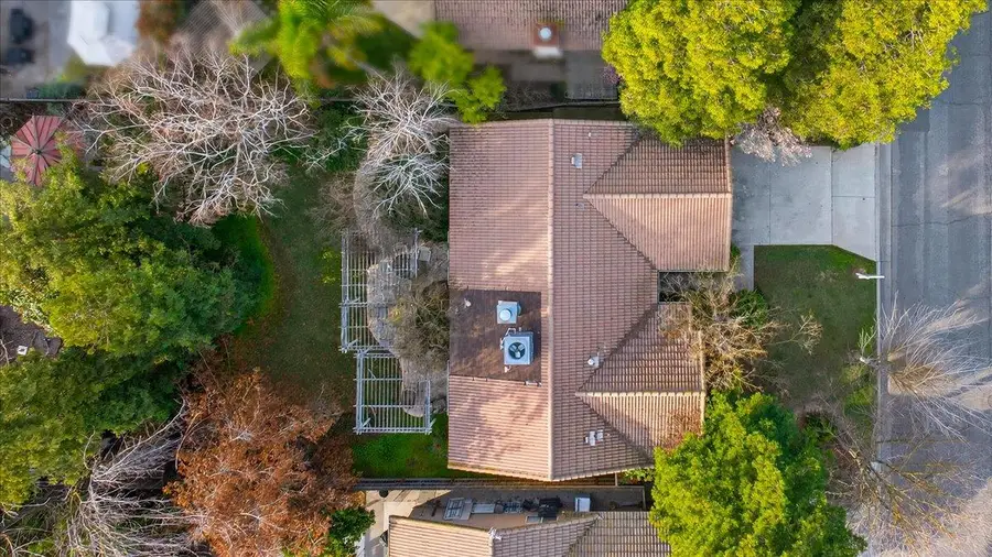 6353 N Brix, Fresno, CA 93722 - #3