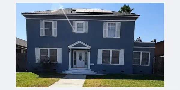 209 E 11th Street, Hanford, CA 93230